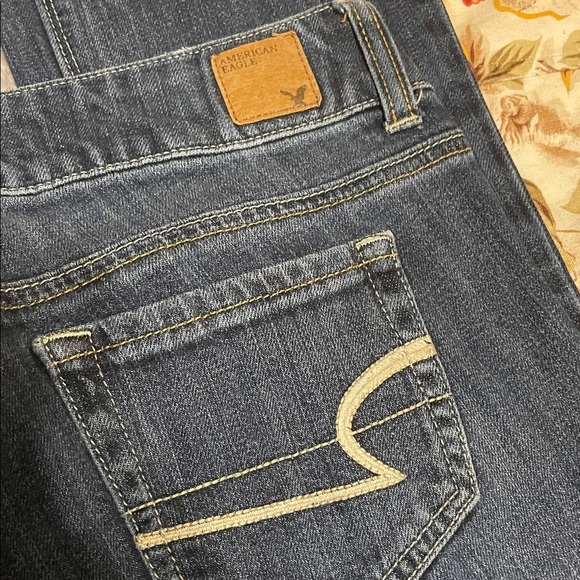 American Eagle Outfitters Medium Blue Boot Cut Jeans - Picture 6 of 6
